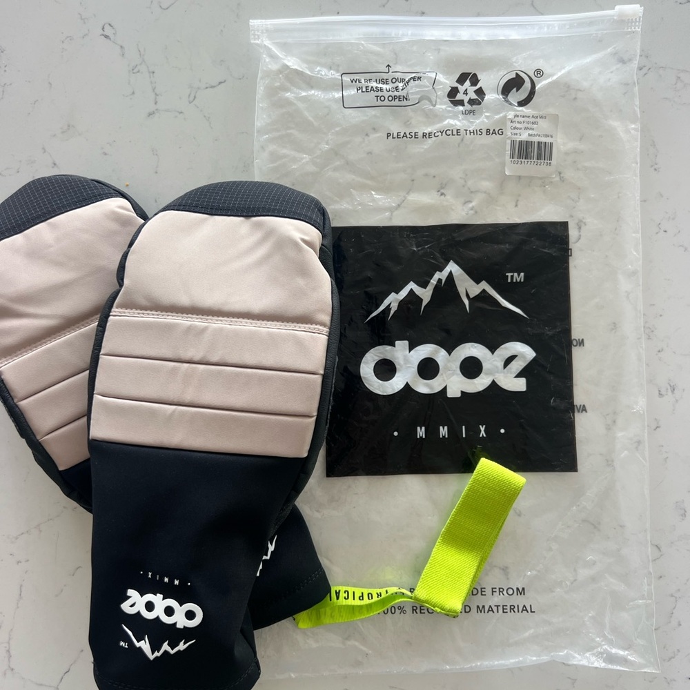 DOPE Black & Tan Ski Snowboard Mittens